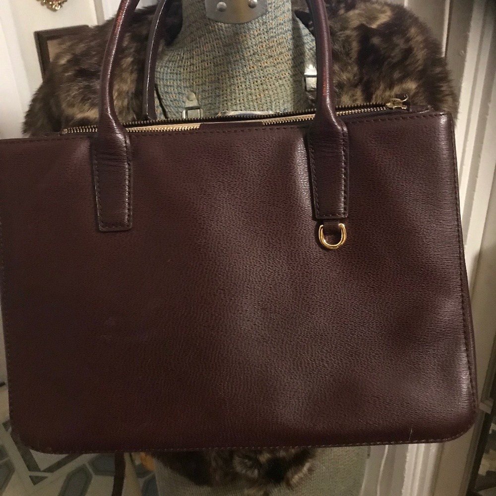 Vintage structure leather bag